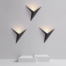 Load image into Gallery viewer, Nordic Origami Wall Lamp - Decorar.co.uk