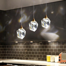 Load image into Gallery viewer, The Pendant Crystal Stein - Decorar.co.uk