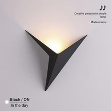 Load image into Gallery viewer, Nordic Origami Wall Lamp - Decorar.co.uk

