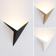 Load image into Gallery viewer, Nordic Origami Wall Lamp - Decorar.co.uk