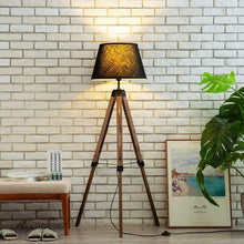 Load image into Gallery viewer, The Nord-Greve Lamp - Decorar.co.uk